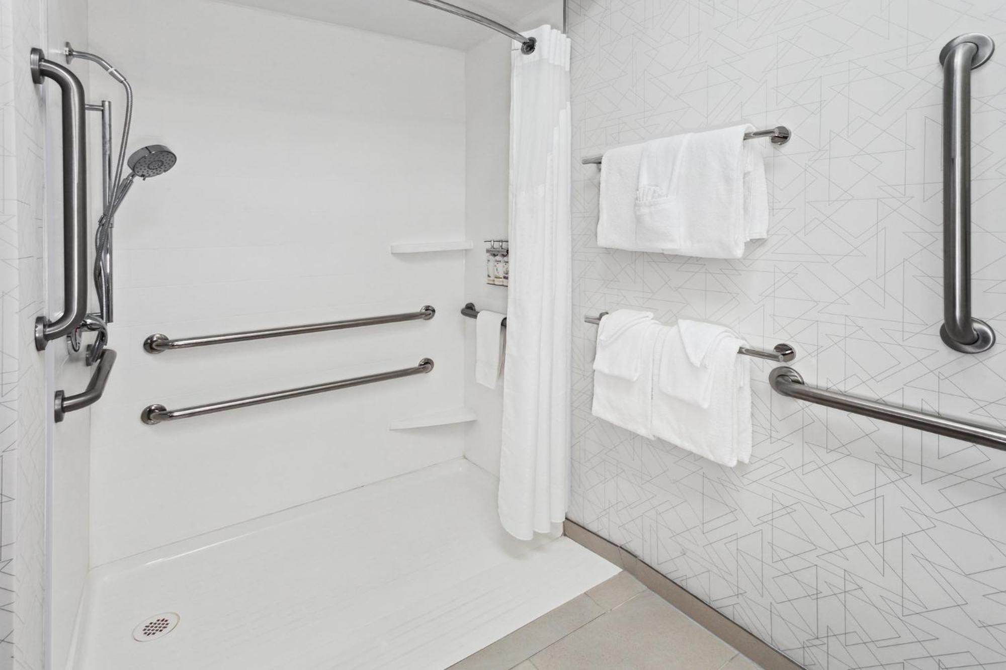 Holiday Inn Express Fremont By Ihg Exteriér fotografie